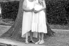 Black and white family portrait under trees at Vergelegen CFP1067-1M